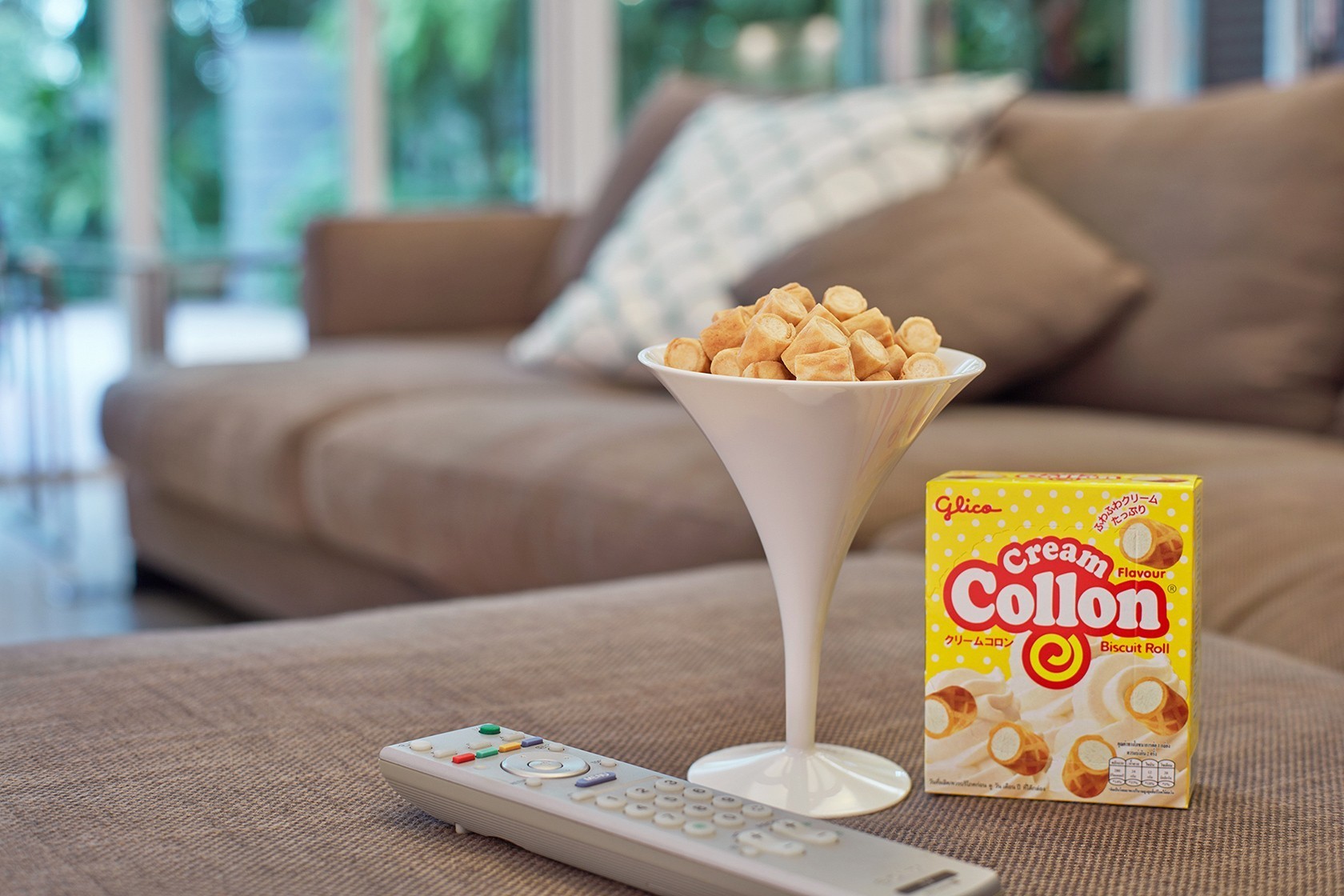 Collon, Singapore, crispy roll, one bite