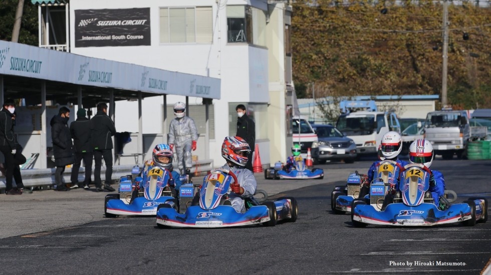 レースに参加する瀬川選手③