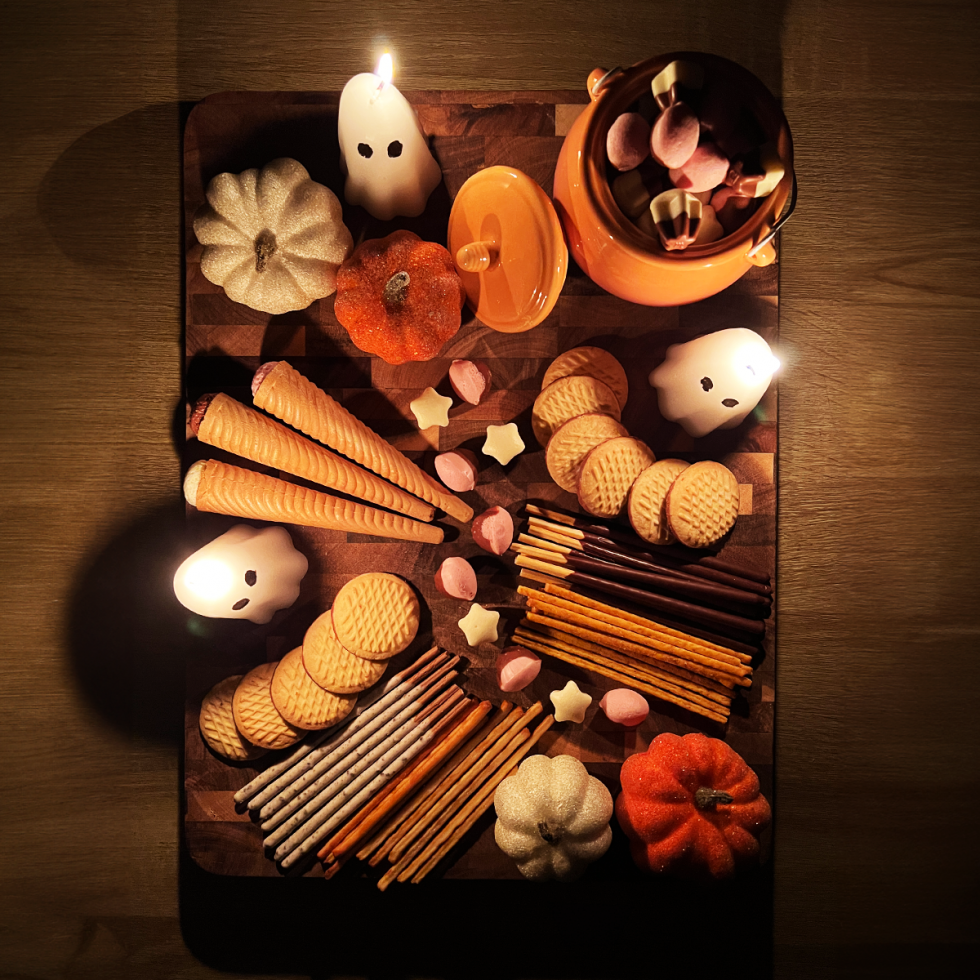 Glico Haunted Treat Board