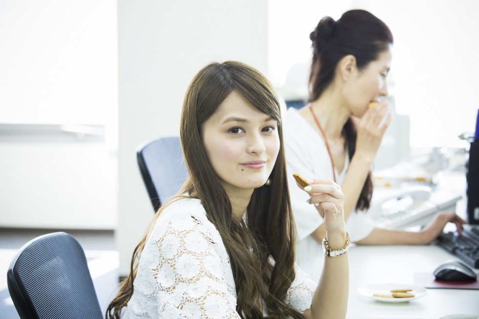 仕事中の間食はやめられない