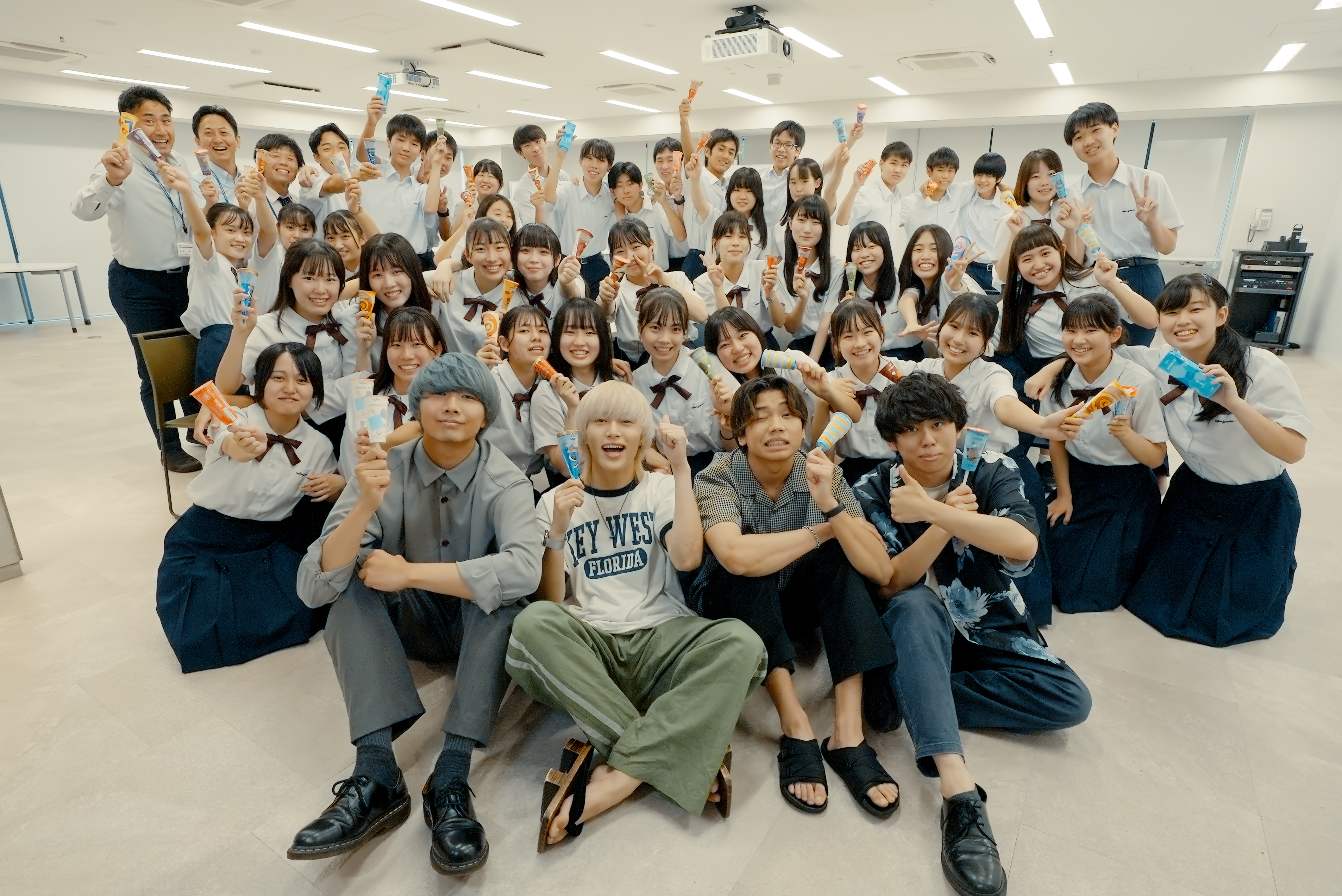 「17ROCK～17歳、みんなの色で奏でる音色～」