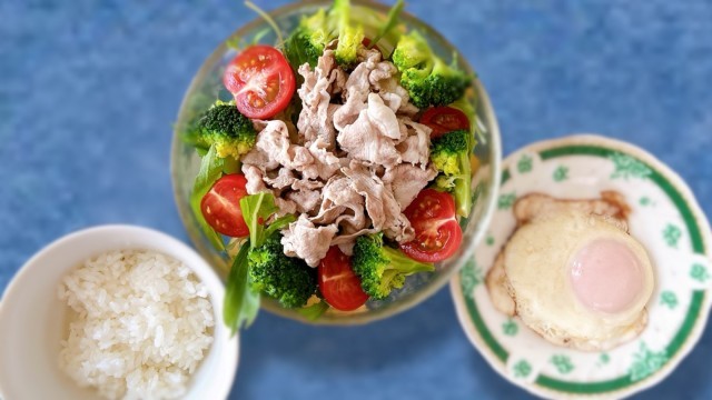 体重を抑えたいときのランチ 豚の冷しゃぶ