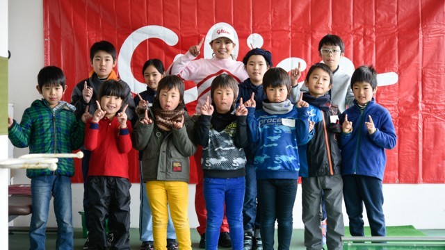西智子選手から教わるグリコクラブ会員限定のゴルフ教室