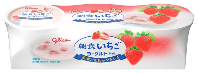 朝食いちごヨーグルト 70g×3　パッケージ画像