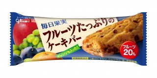 フルーツたっぷりのケーキバー　パッケージ画像
