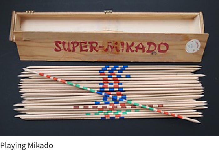 Playing Mikado
