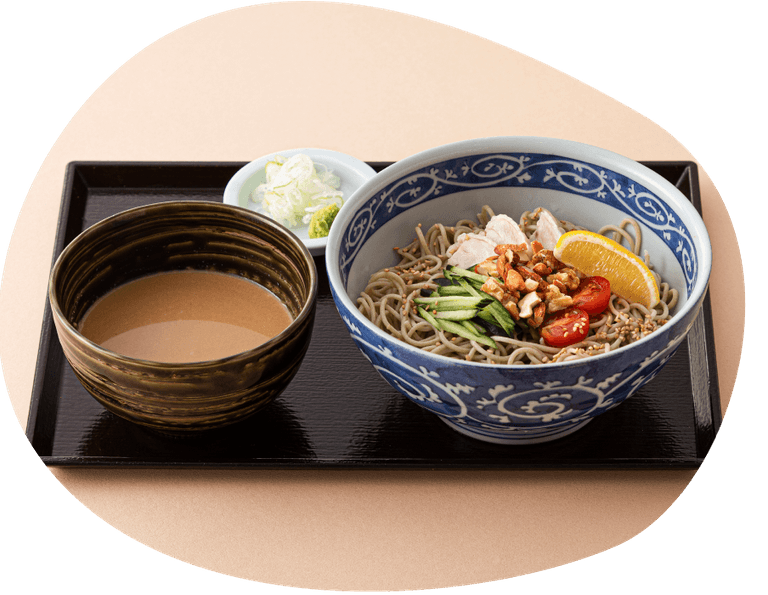 アーモンドミルクと<br class='is-pc'/>胡麻の冷製そば